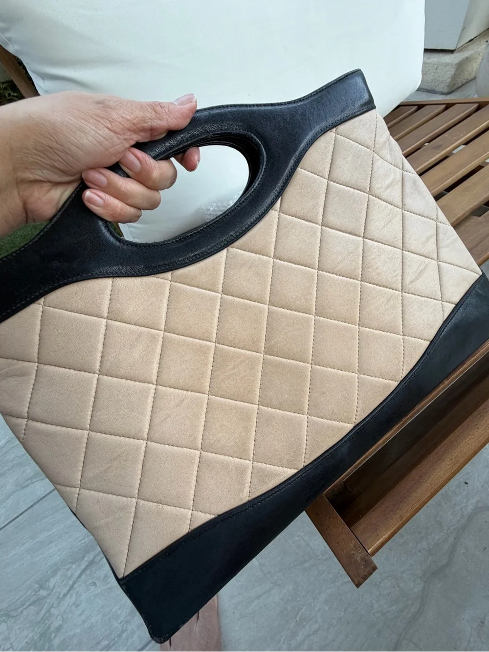 CHANEL details beige